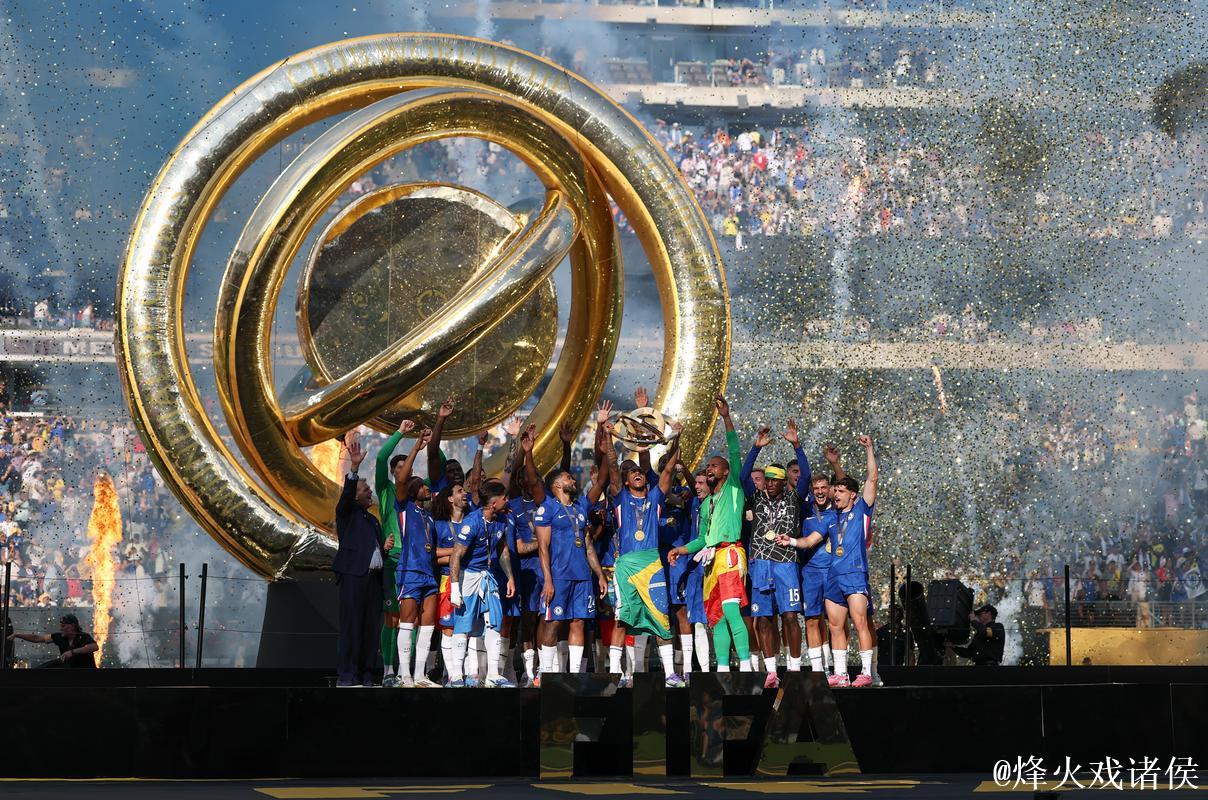 科尔维尔:世俱杯>欧冠,我们是第一支赢得新世俱杯的球队 科尔维尔:世俱杯>欧冠,我们是第一支赢得新世俱杯的球队